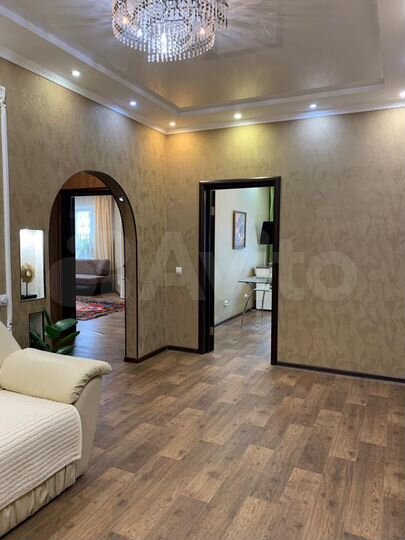 2-к. квартира, 87 м², 3/12 эт.