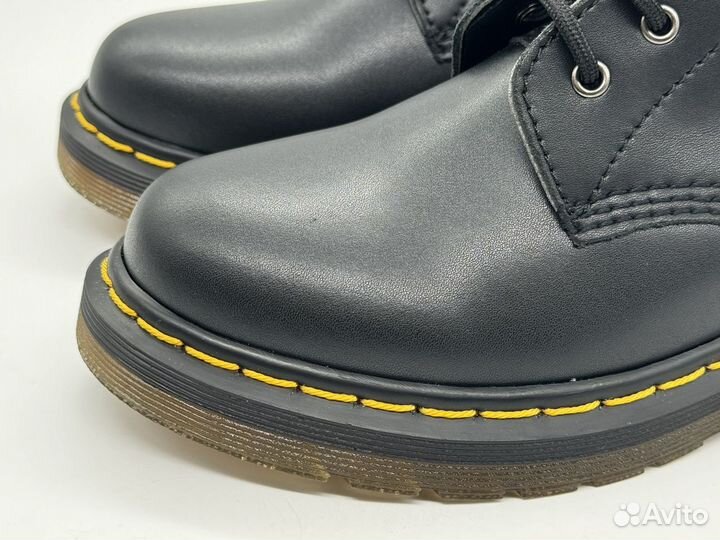 DR. Martens 1460 Jadon Black