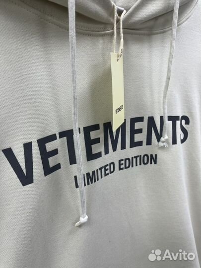 Vetements limited edition худи (коллекция 2024)