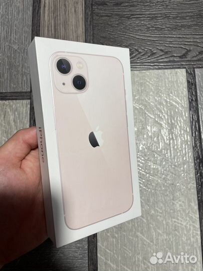 Телефон iPhone 13 128gb новый