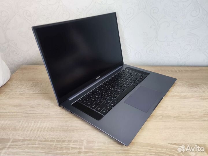 Honor magicbook pro 16.1