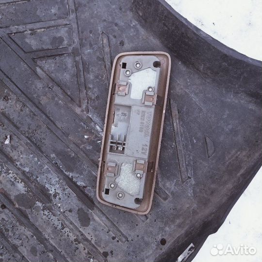 Плафон салона Toyota Camry V20