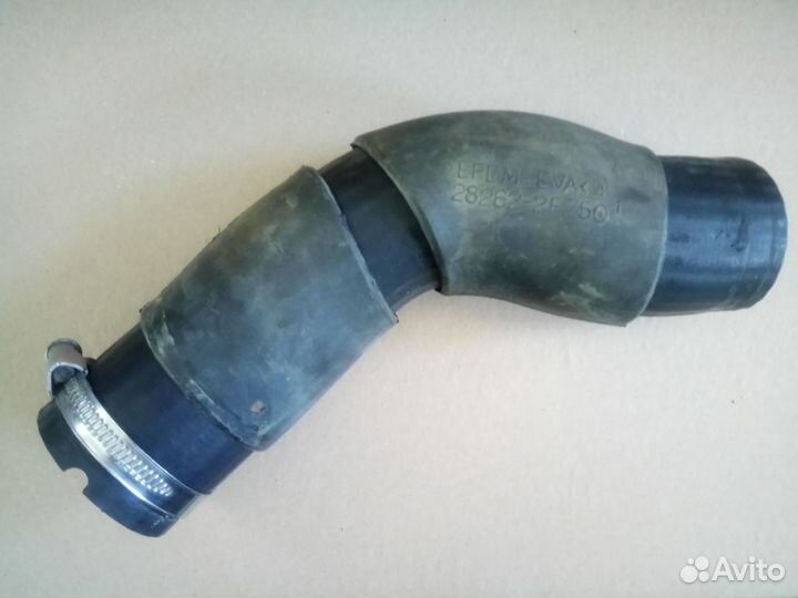 Патрубок интеркулера Hyundai Grand Santa Fe 2018