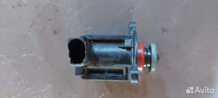 Клапан перепускной на Volkswagen Passat B6