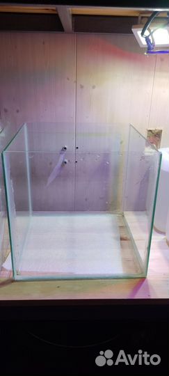 Аквариум-кубик