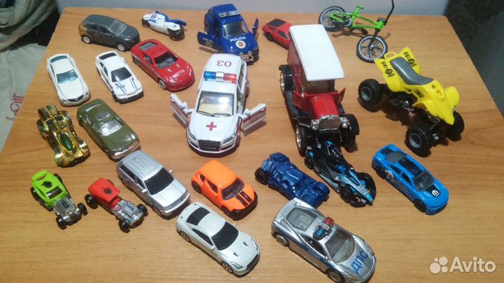 Машинки железные.Китай