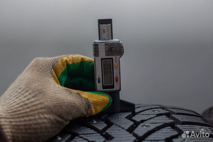 Formula Ice 235/65 R17 108T