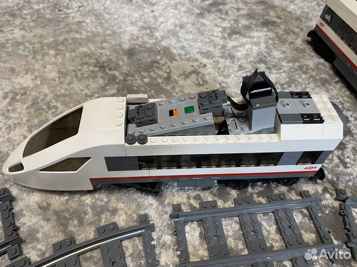 Lego city поезд