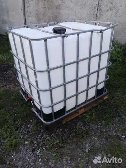 Еврокуб 1000л чистый целый