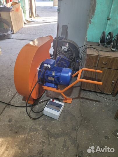 Дробилка для щепы пеллет брикет опила Шмель