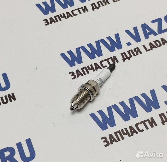 Свеча зажигания 8V 2 контакта (Франция) Логан, Сан