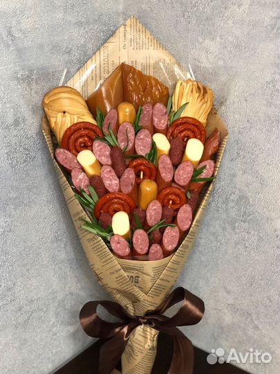 Съедобные букеты мясной букет из колбасы и сыра