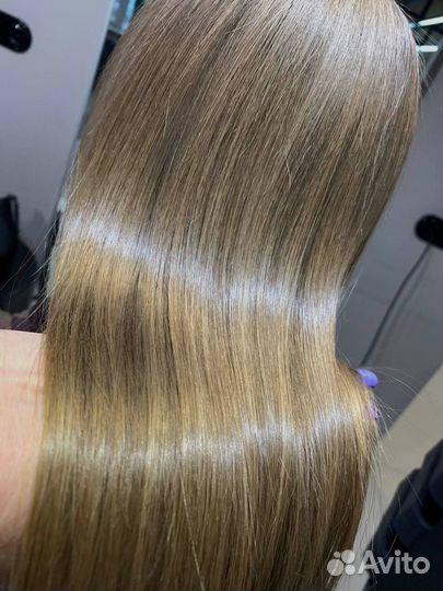 Кератиновое выпрямление волос