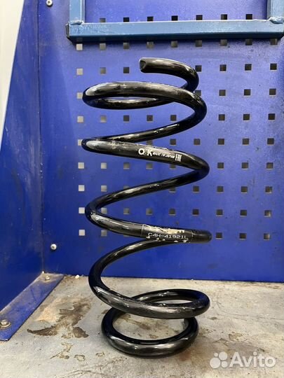 Пружина передняя левая civic 4d