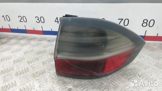 Фонарь задний правый ford S-MAX (GDN02MY01)