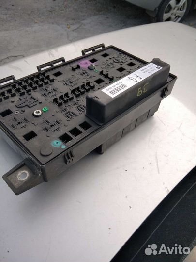 Блок предохранителей Опель-Астра Н 2004-2014 г