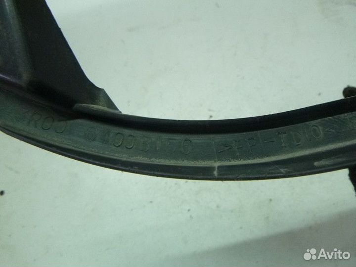 Кронштейн переднего бампера citroen C-crosser 2008