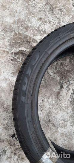 Toyo Observe GSi-5 275/40 R22 107Q