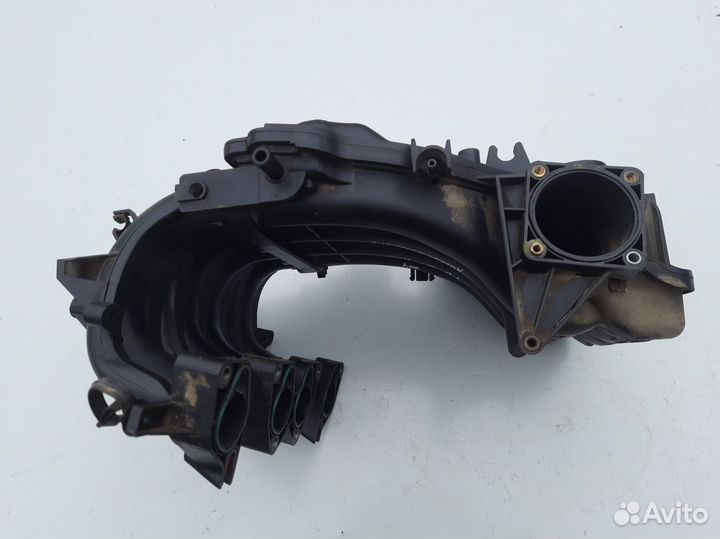 Коллектор впускной Skoda Octavia A4 Golf 4