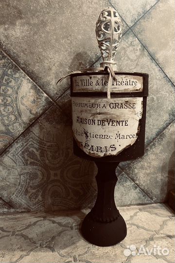 Бомбоньерка для бигудей