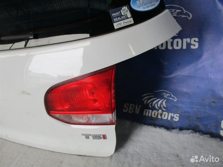 Фонарь крышки багажника задний правый Volkswagen