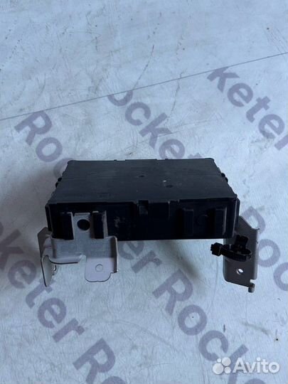 Блок комфорта Nissan Fuga 2006