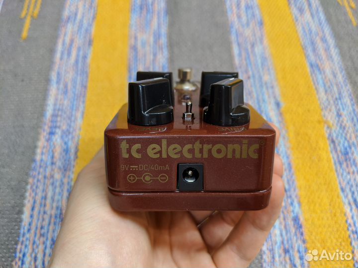 TC electronic MojoMojo Overdrive (овердрайв)