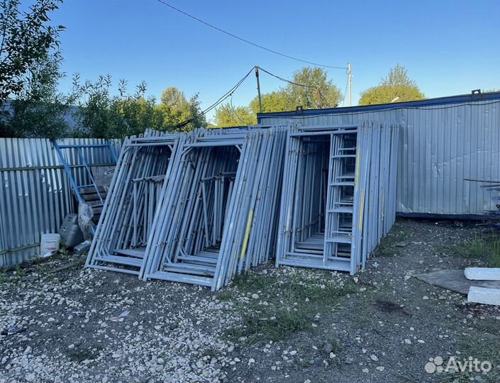 Леса строительные. Рамные леса