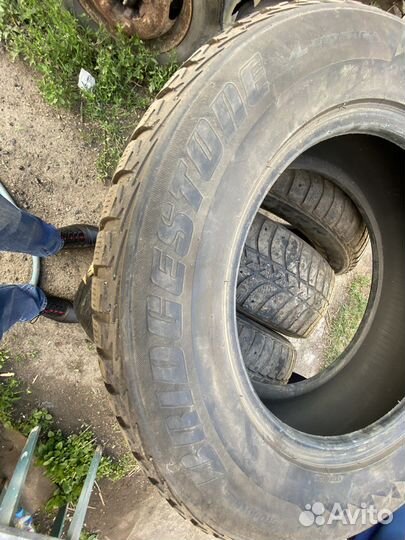 Bridgestone Ice Cruiser 5000 235/65 R17