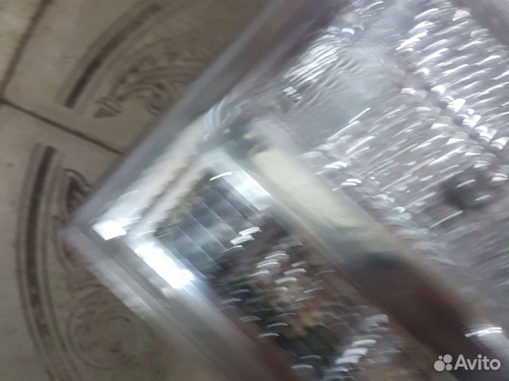 Фонарь задний правый Toyota LC Prado 150 (дефект)