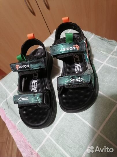 Новые босоножки р. 36