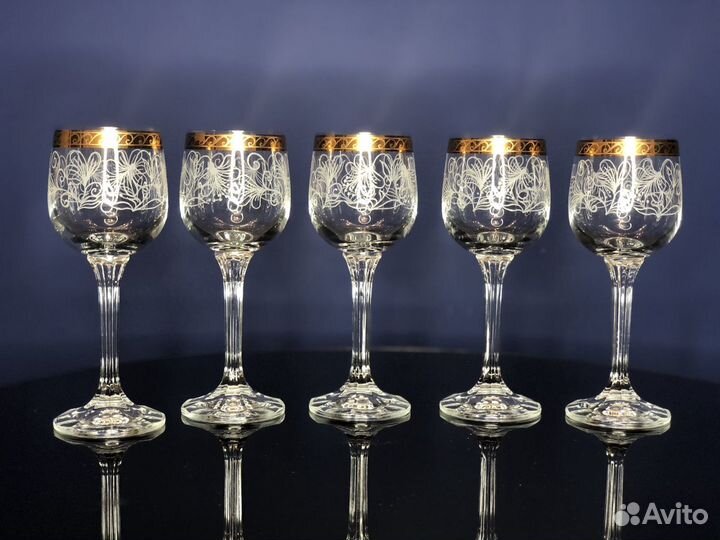 Хрустальные бокалы