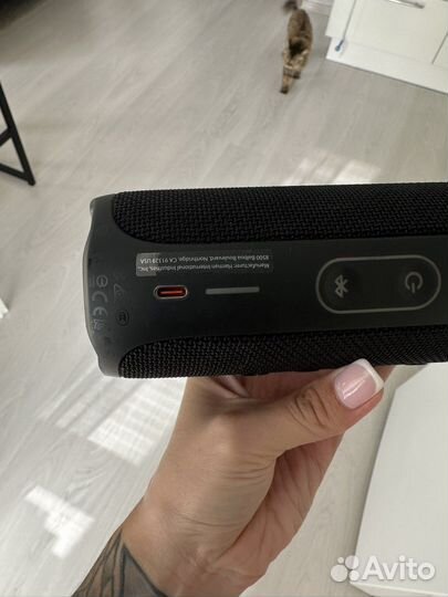 Портативная колонка JBL Flip 5 черная