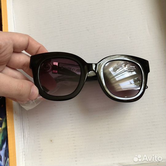 Солнцезащитные очки oriflame