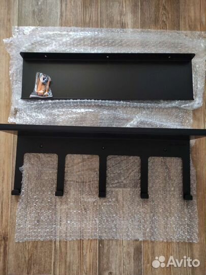 Комплект металлических полок новый