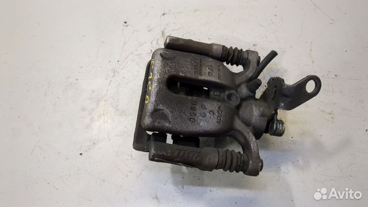 Суппорт Volkswagen Passat USA, 2021