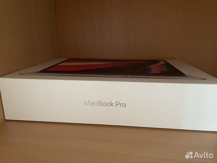 Коробка от iPhone