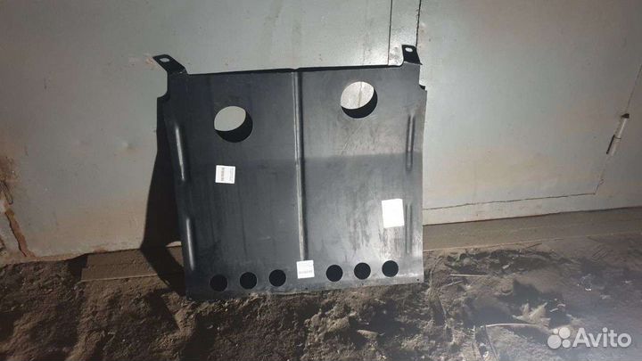 Защита картера priora новая