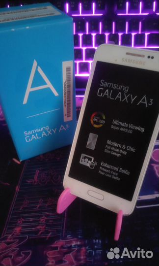 Samsung Galaxy A3 SM-A300F, 16 ГБ