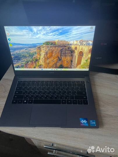 Ноутбук honor MagicBook x 14