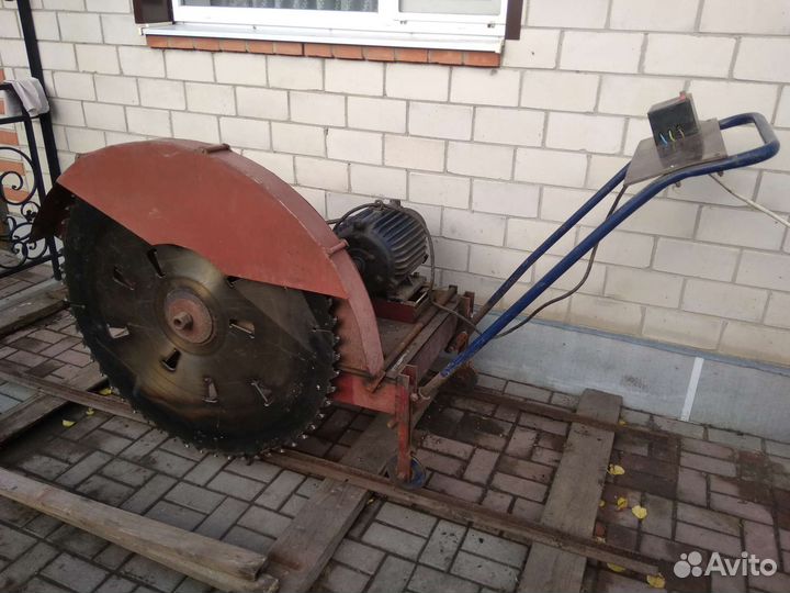 Пилорама дисковая