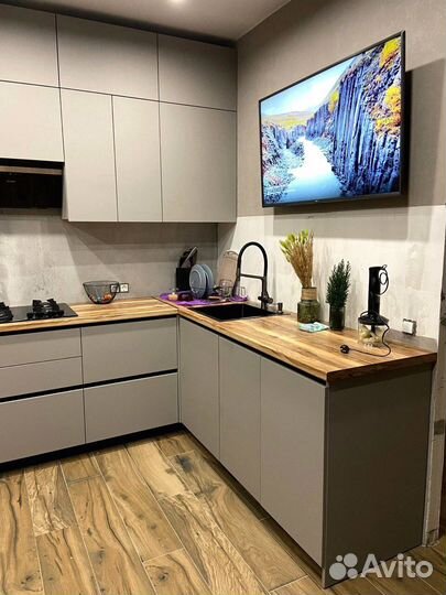 Кухни на заказ с установкой и доставкой