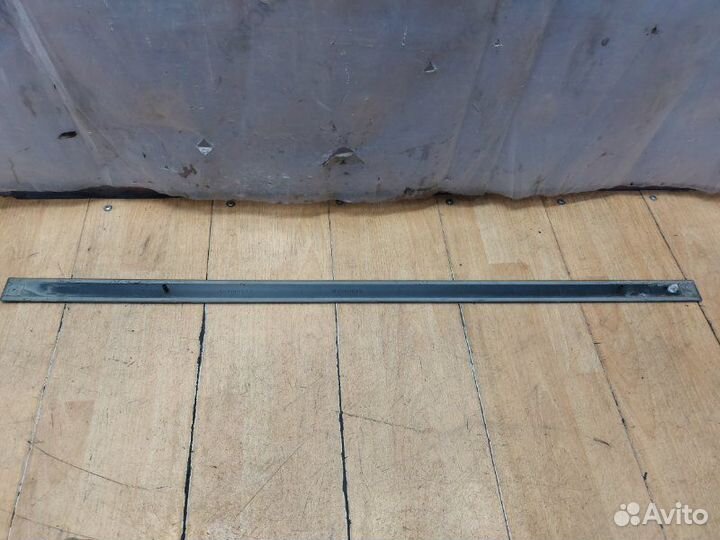 Молдинг на дверь передний правый Opel Vectra C