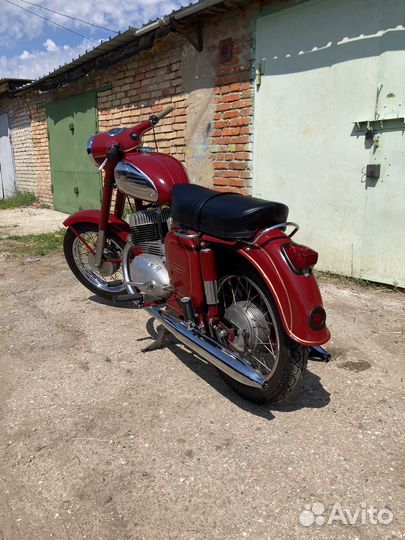 Ява 350 Старуха