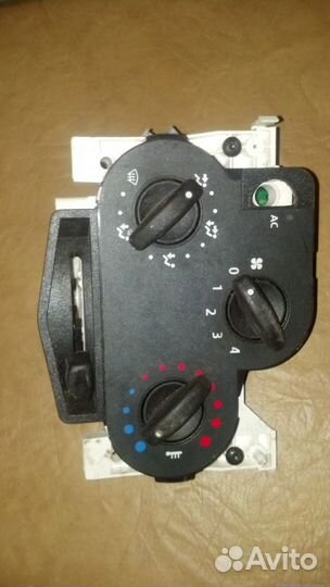 Блок управлением климата на логан