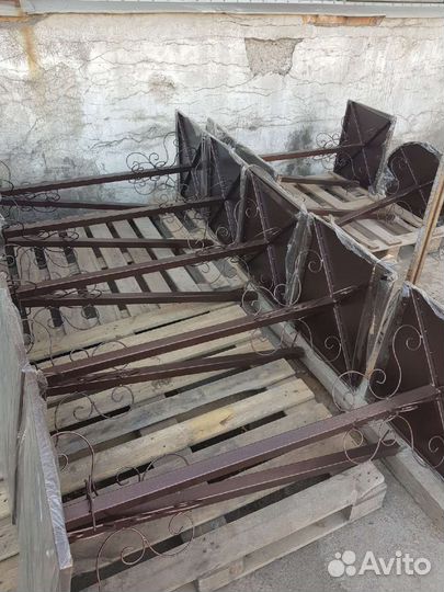 Оградки кованные