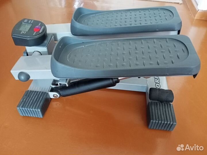 Тренажер степпер torneo