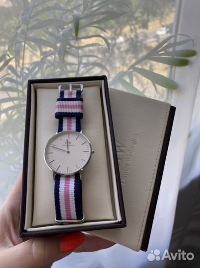 Часы daniel wellington 36mm + 4 ремешка