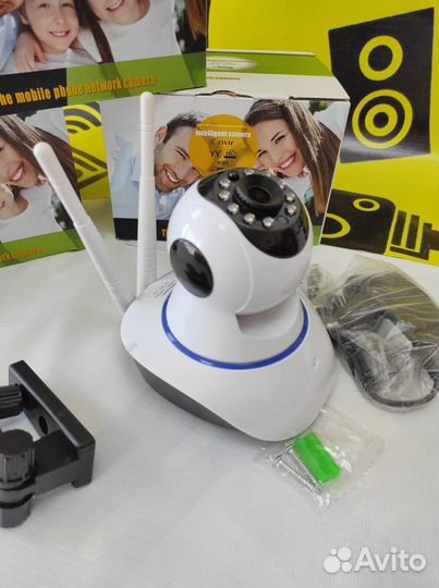 Wifi камера поворотная в помещение №1