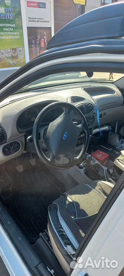 LADA Kalina 1.4 МТ, 2010, 278 500 км